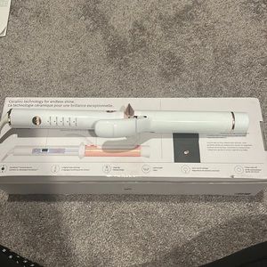 T3 1 1/4 curling iron